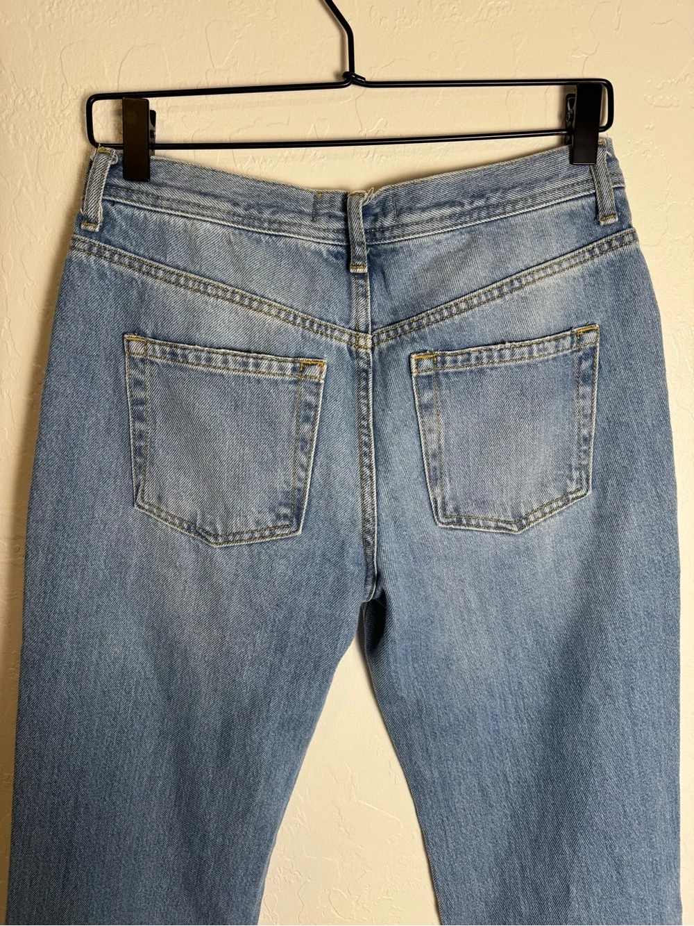 Free People Tapered Baggy Distressed Raw Hem Jeans Light Wash Low Mid Rise 26